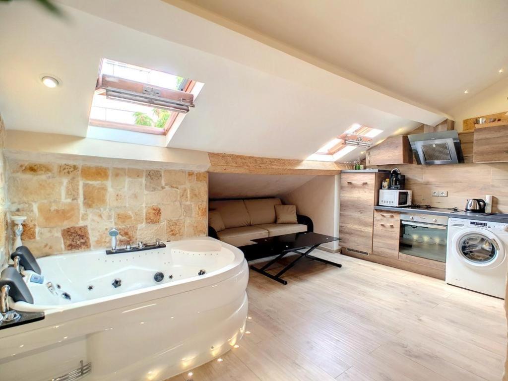 Love Room Jacuzzi Croisette Κάννες Εξωτερικό φωτογραφία